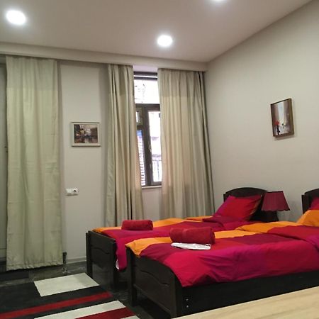 Luka Apartment Тбілісі Екстер'єр фото