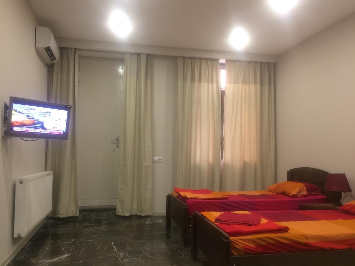 Luka Apartment Тбілісі Екстер'єр фото