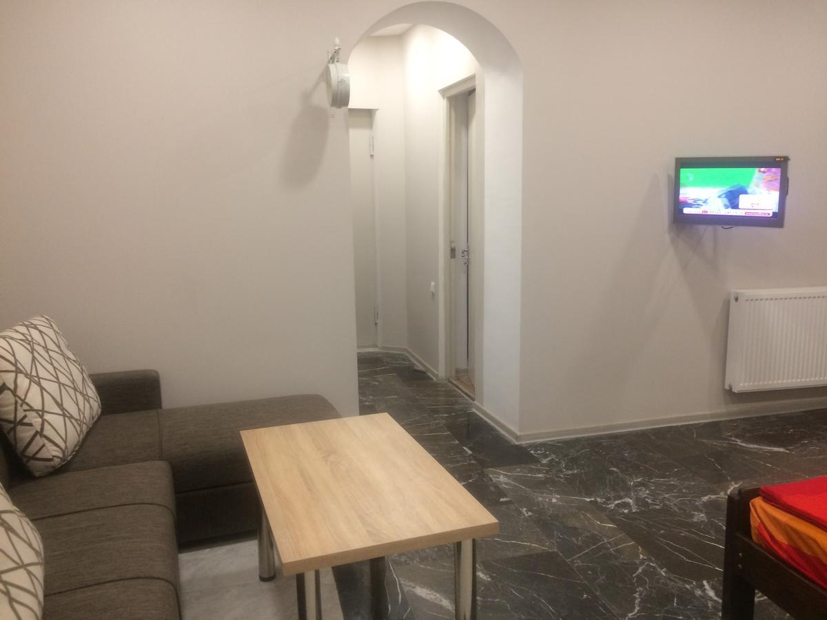 Luka Apartment Тбілісі Екстер'єр фото