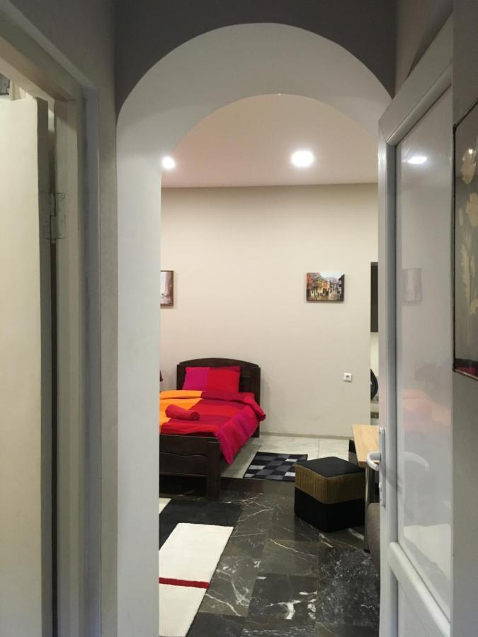 Luka Apartment Тбілісі Екстер'єр фото